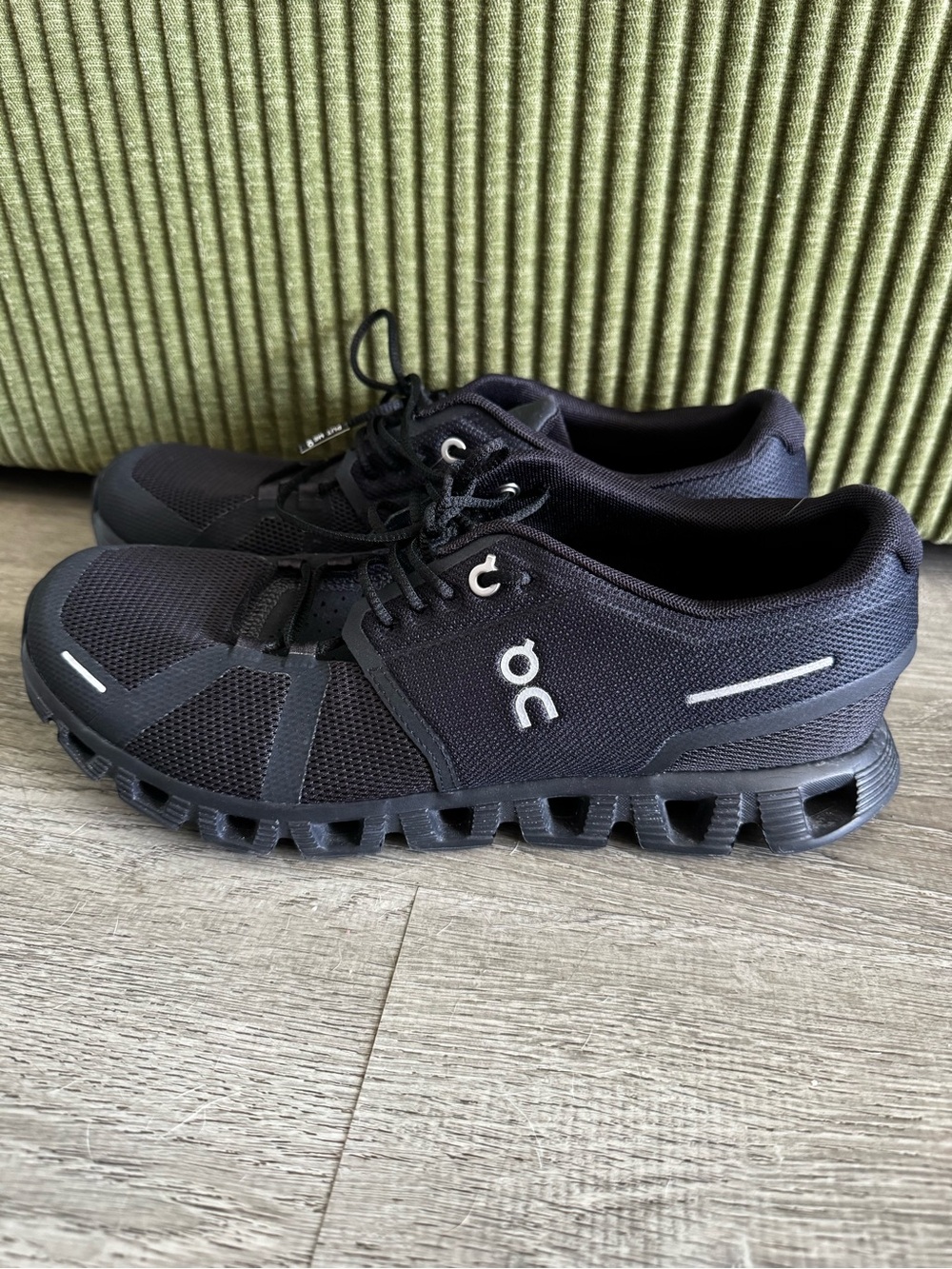On Running Men's All-Black Cloudstratus Running Shoes